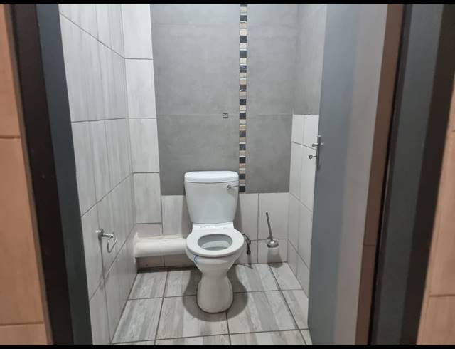 226M² OFFICE FOR SALE IN BO-DORP